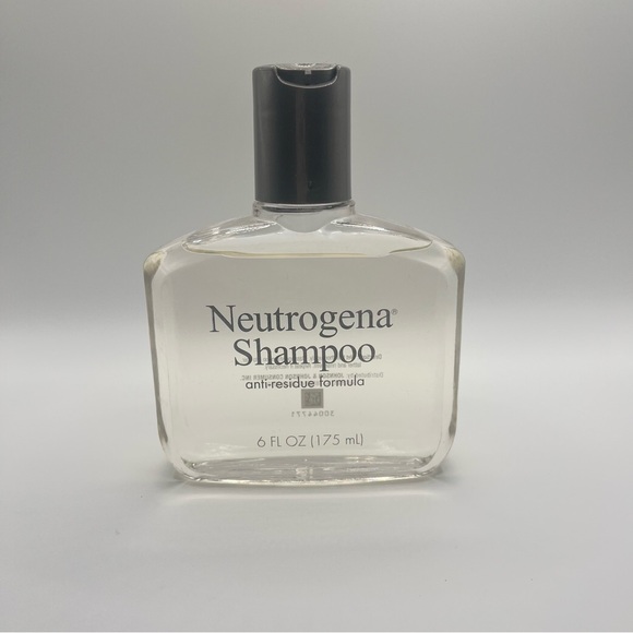 Neutrogena Other - New Neutrogena Shampoo Anti-Residue Formula All Hair‎ Types 6 Fl Oz 175 mL RARE